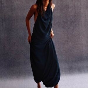 Zara🔥Draped Halter Neck Dress Limited Edition Navy  with Voluminous Hem Size S